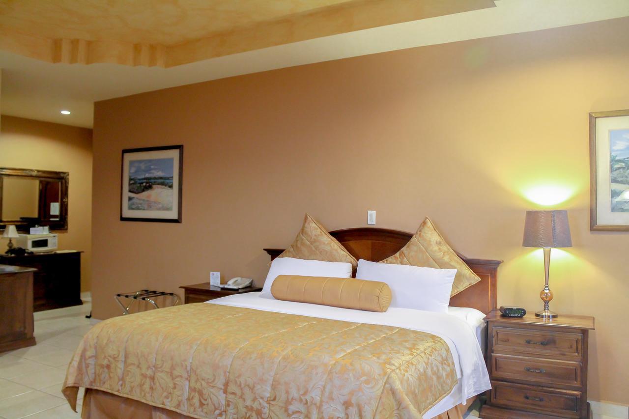 Hotel Monteolivos Сан-Педро-Сула Екстер'єр фото
